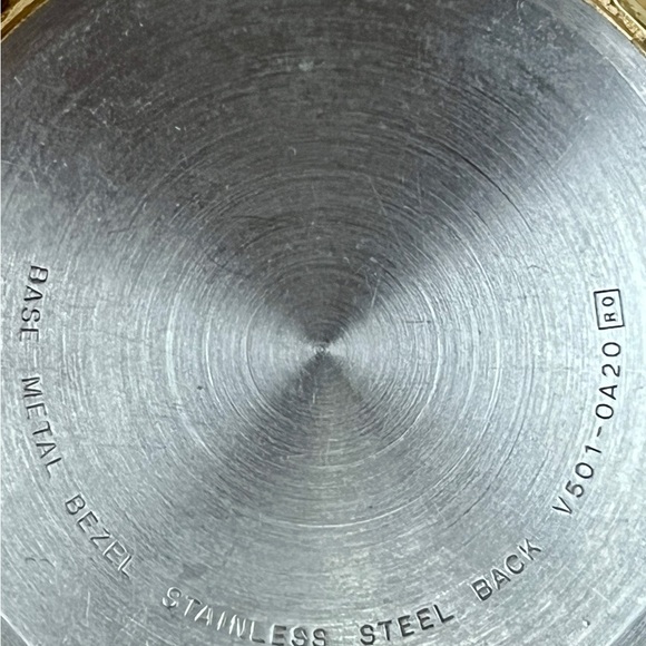 Oversized Mickey Mouse watch. Good used condition. Needs battery. - Picture 2 of 6